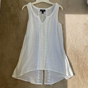 A Byer white tank top